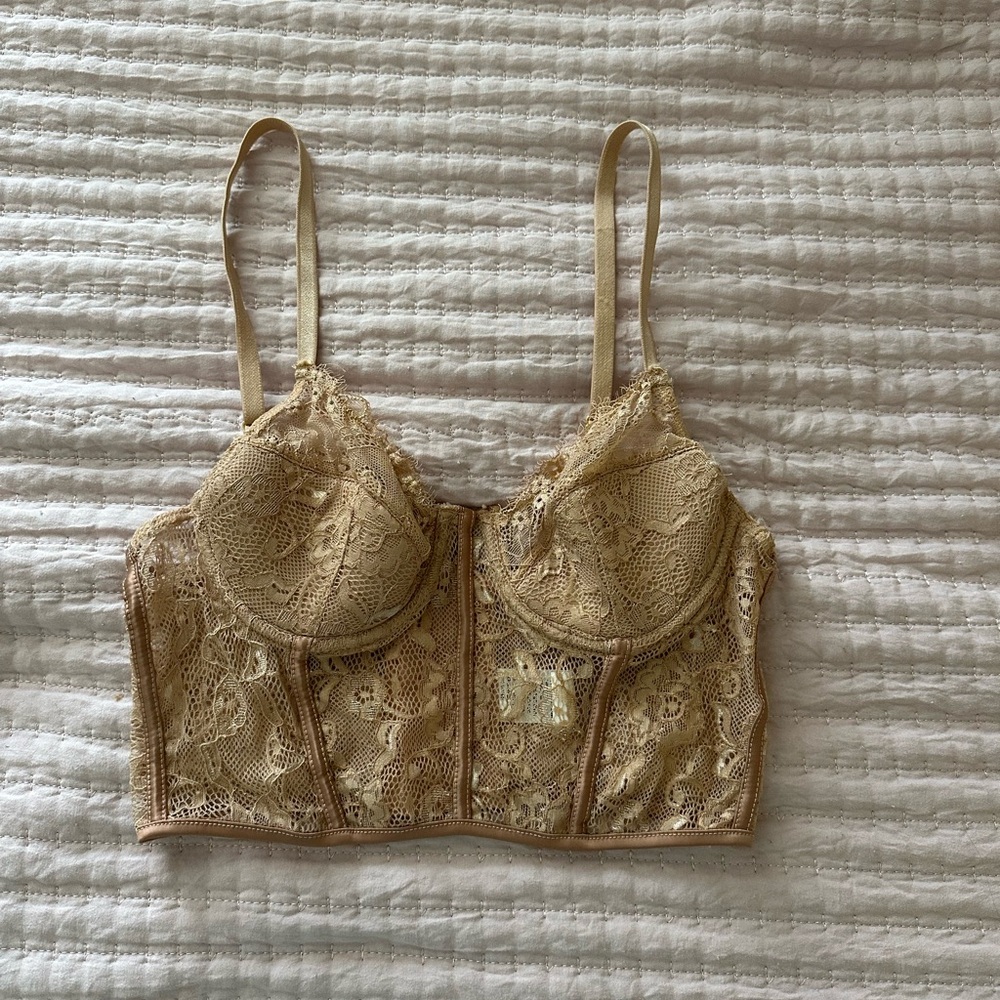 Fashion Nova bralette corset top